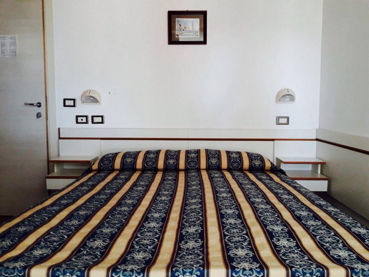Hotel Riva 리미니 외부 사진