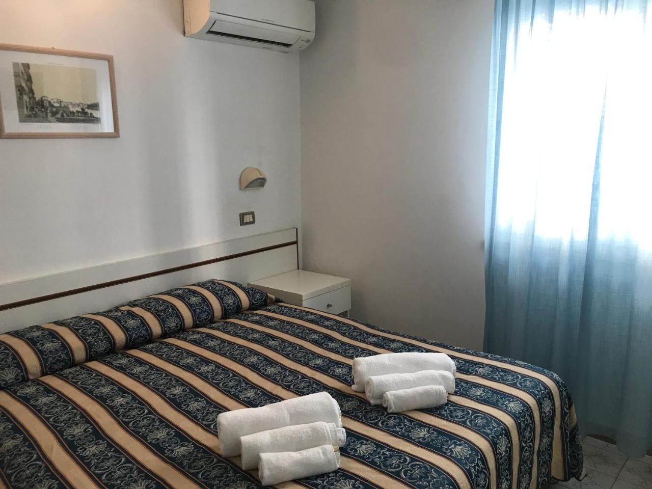 Hotel Riva 리미니 외부 사진