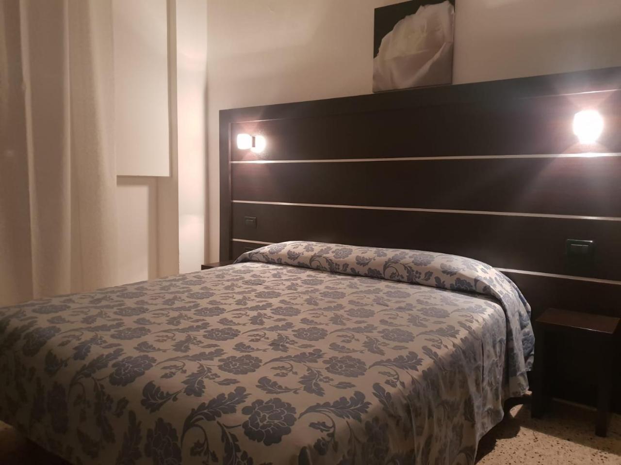 Hotel Riva 리미니 외부 사진