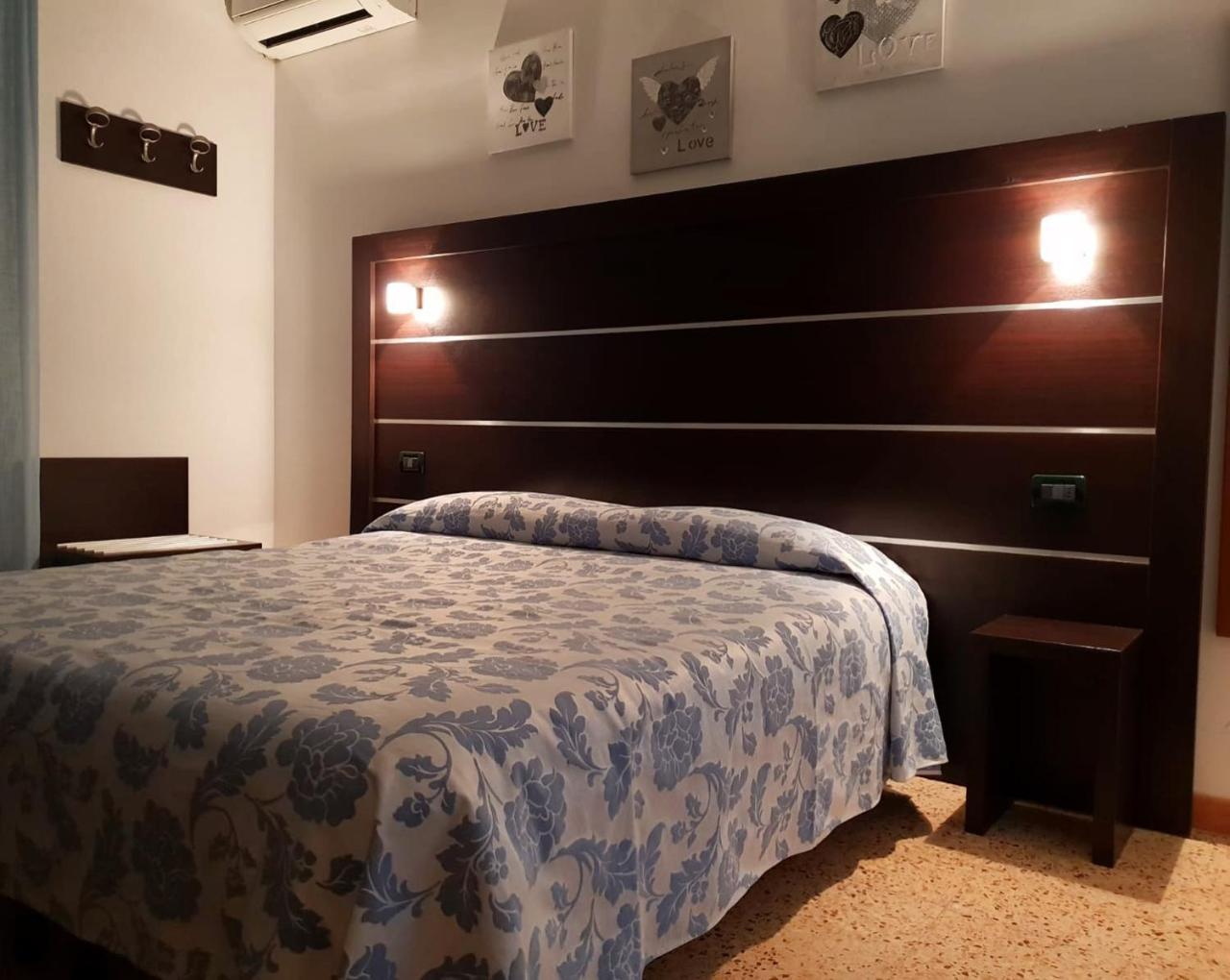 Hotel Riva 리미니 외부 사진
